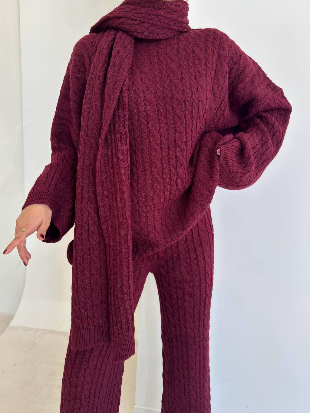 Ensemble Torsadée avec Écharpe